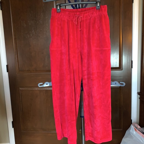 Red Velvet Lounge Pants Size L EUC - Picture 1 of 7